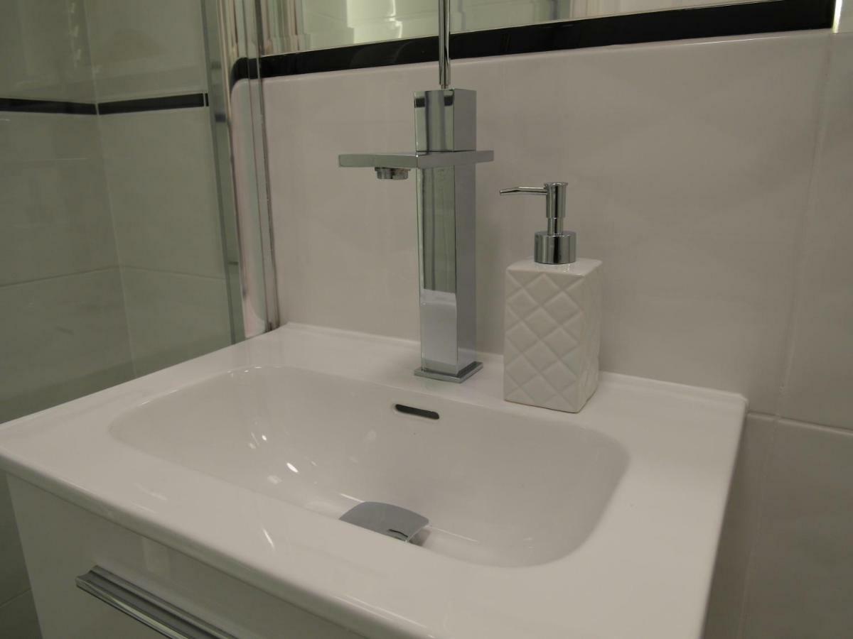 Apartament Modern Scandi Waszyngtona Варшава Экстерьер фото